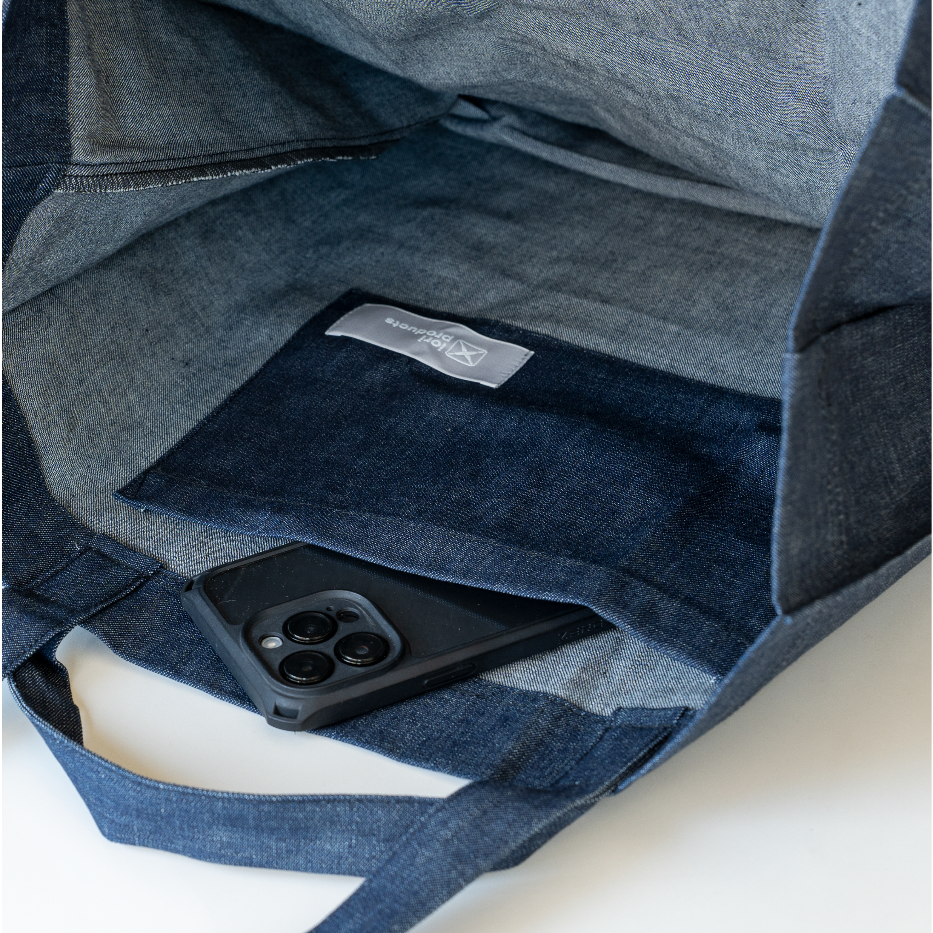KAMA-ASA's Totebag Blue