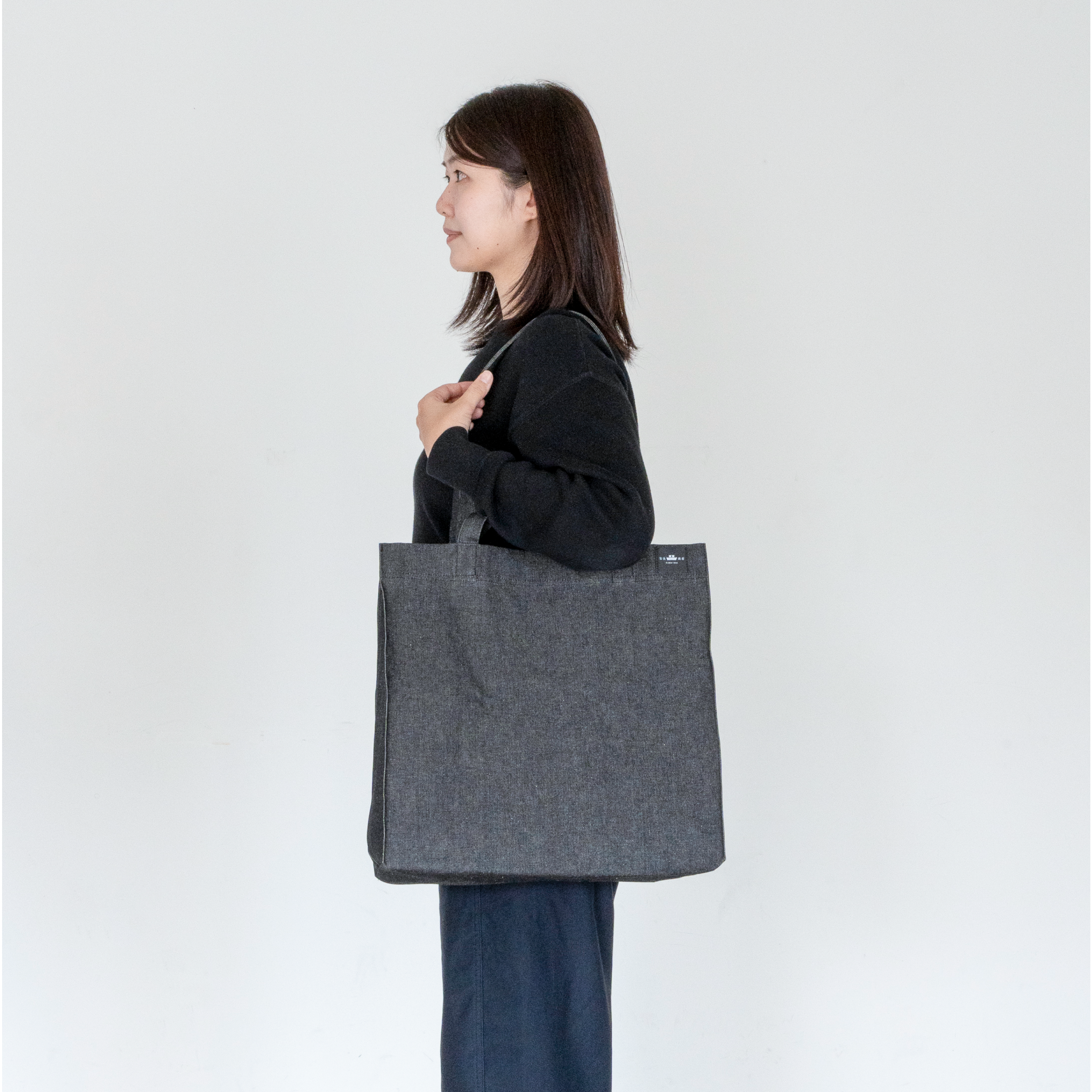 KAMA-ASA's Totebag Black