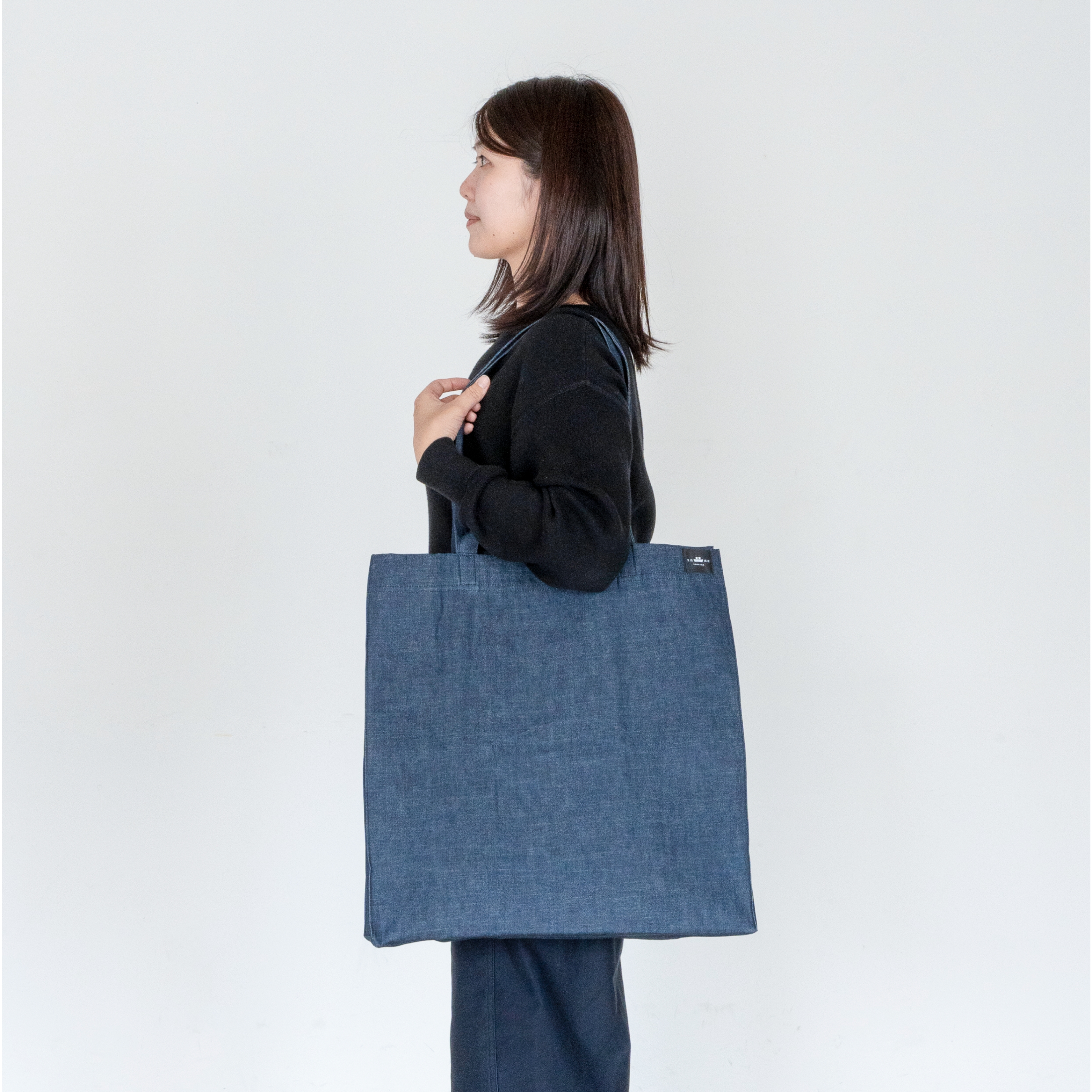 KAMA-ASA's Totebag Blue