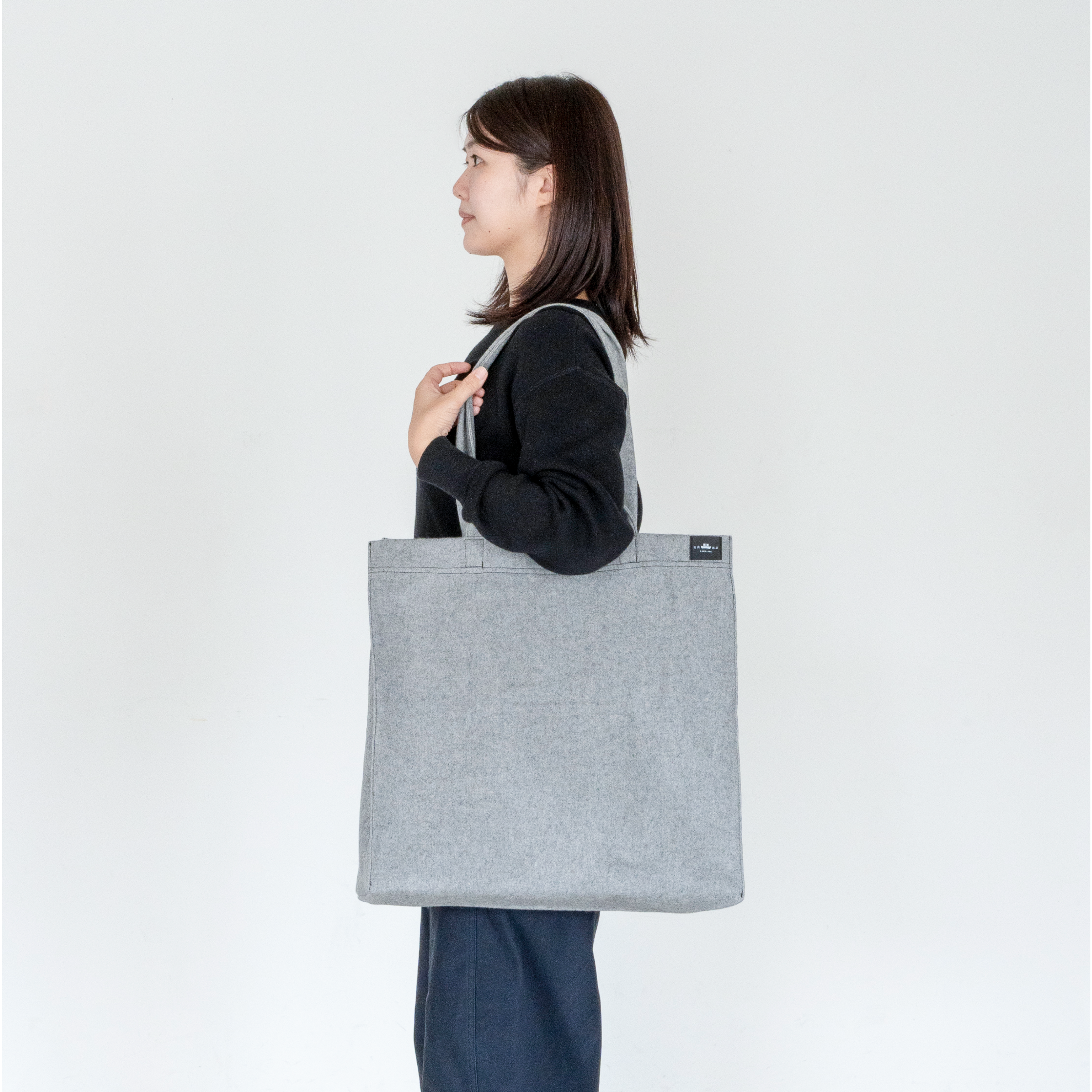 KAMA-ASA's Totebag Gray