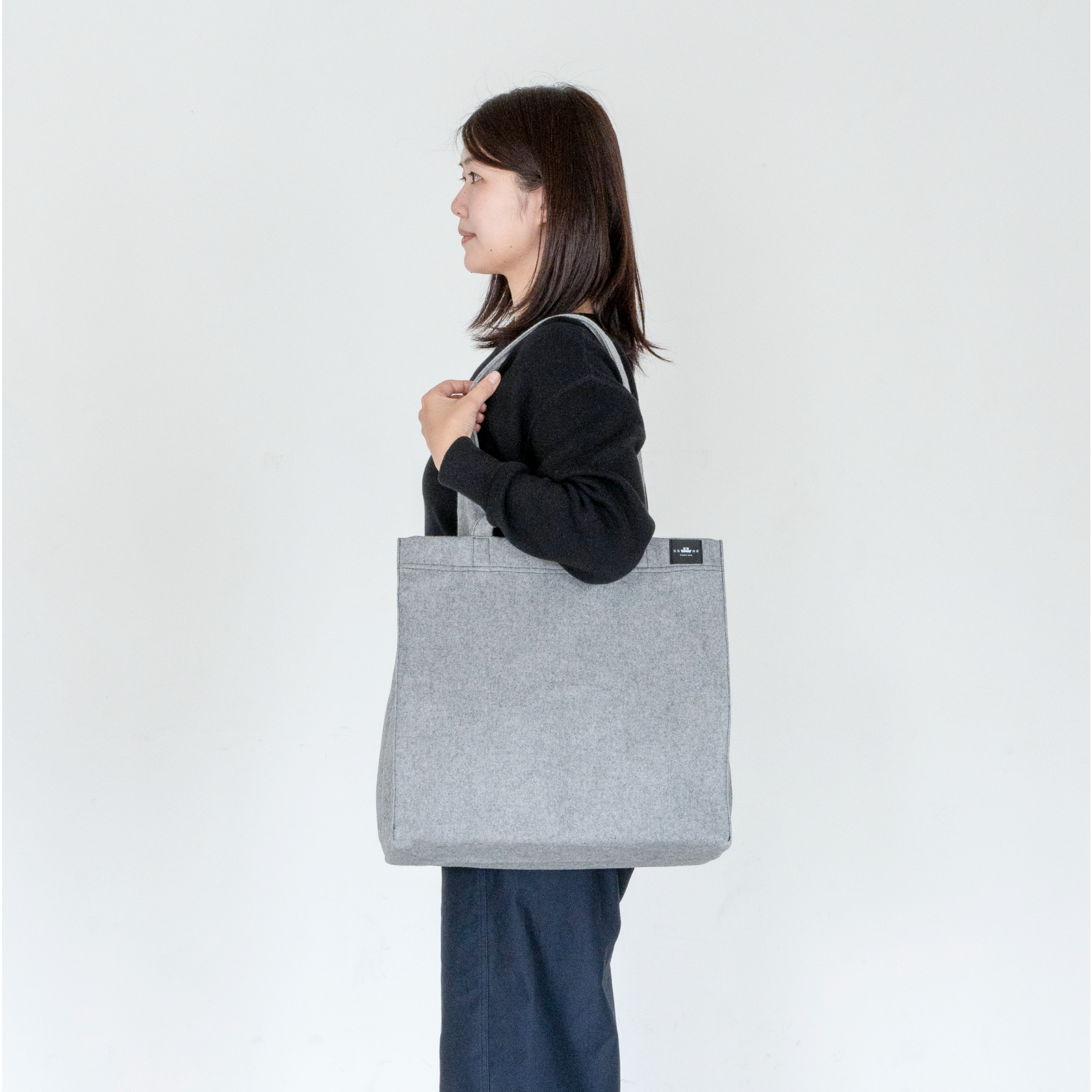 KAMA-ASA's Totebag Gray