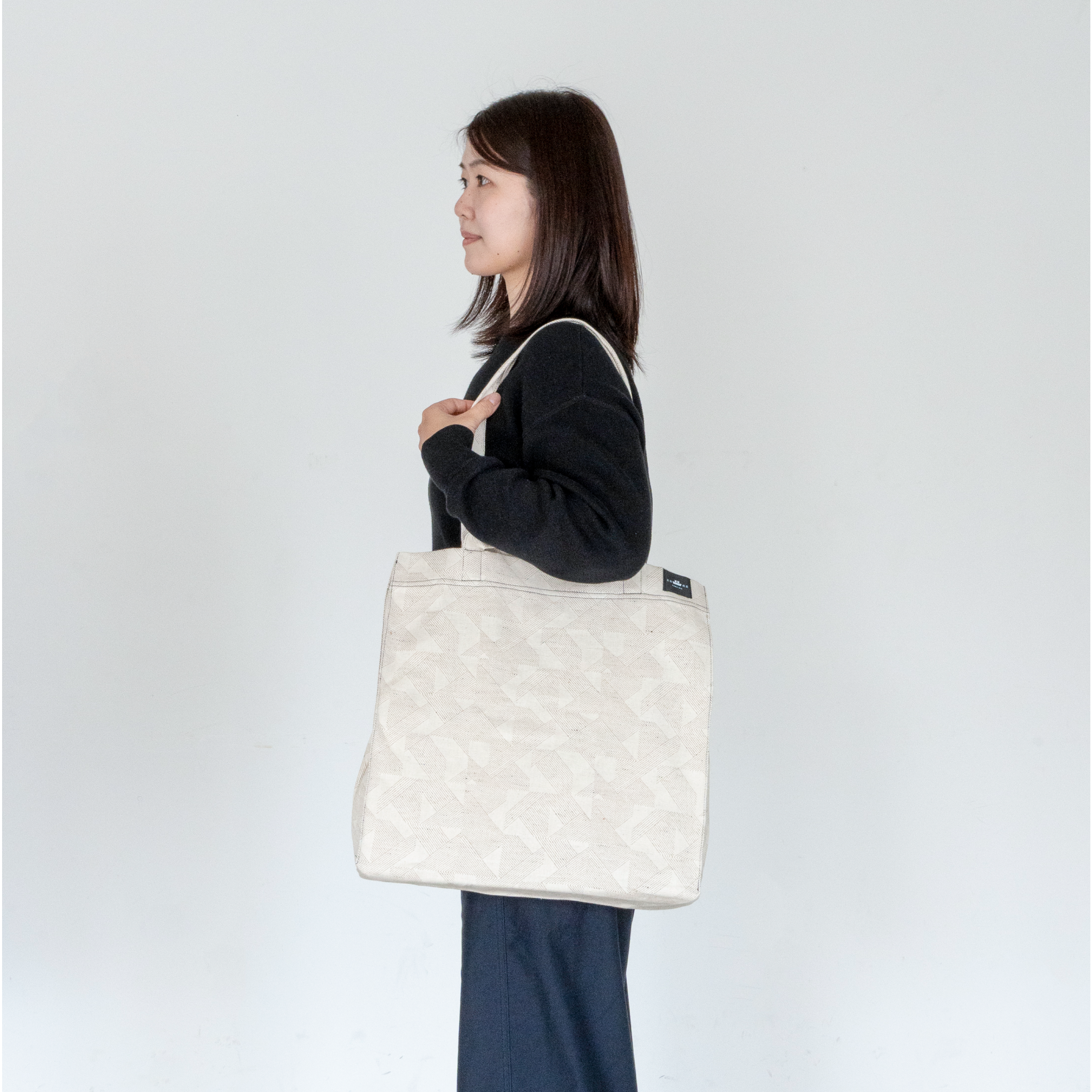 KAMA-ASA's Totebag White